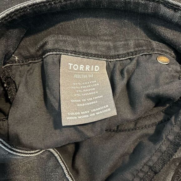 Torrid Skinny Jegging Pants Women's 18T Black Feel The Fit Super Soft Stretch - Picture 4 of 6
